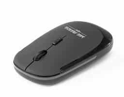 Mouse óptico wireless ABS com acabamento emborrachado. Incluso 2 pilhas AAA.