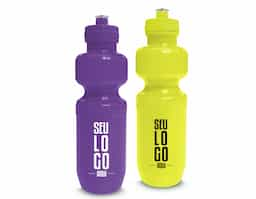 Squeeze de 750 ml, com certeza um brinde promocional prático e eficaz para eventos esportivos, escolas, academia e para colaboradores.