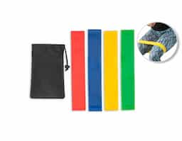 Conjunto de 4 bandas elásticas de ginástica em bolsa de non-woven preta. Cada banda tem um nível de resistência diferente: Vermelha - forte, Amarela - média, Azul - leve, Verde - muito leve