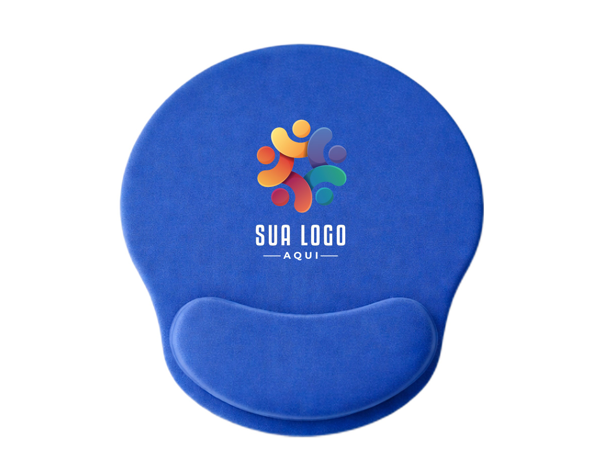 Mouse pad ergonômico com apoio em espuma para o punho, superfície em tecido sintético e base em EVA.