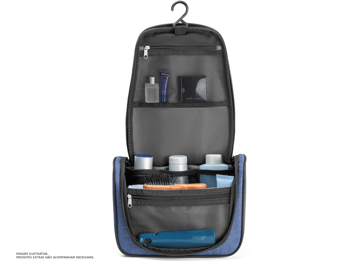 Necessaire em 600D de alta densidade. O compartimento principal tem zíper duplo e revestimento interior em 210D. Contém vários bolsos interiores e gancho no topo para pendurar