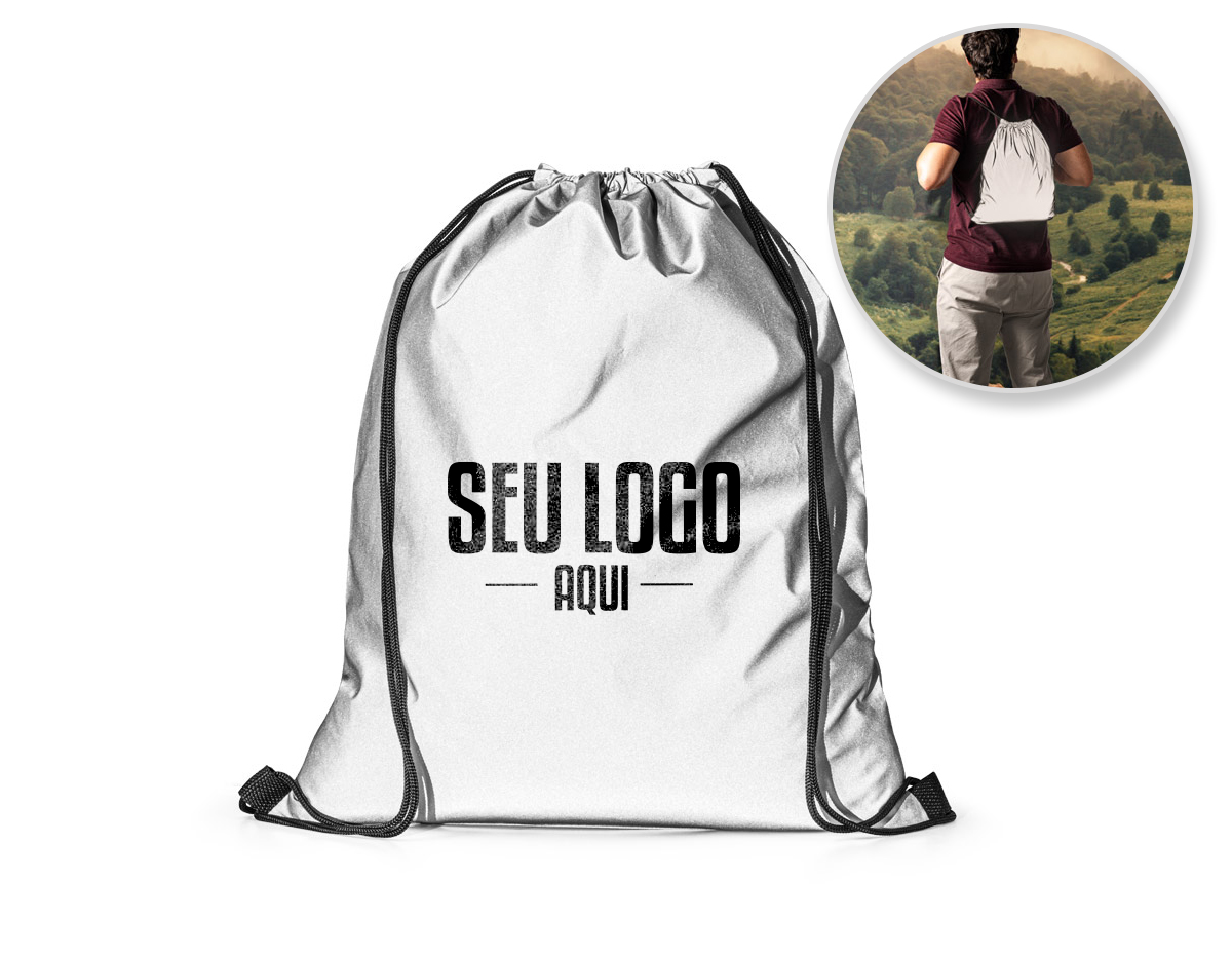 Sacola tipo mochila em poliéster refletivo (200 g/m²). 320 x 400 mm