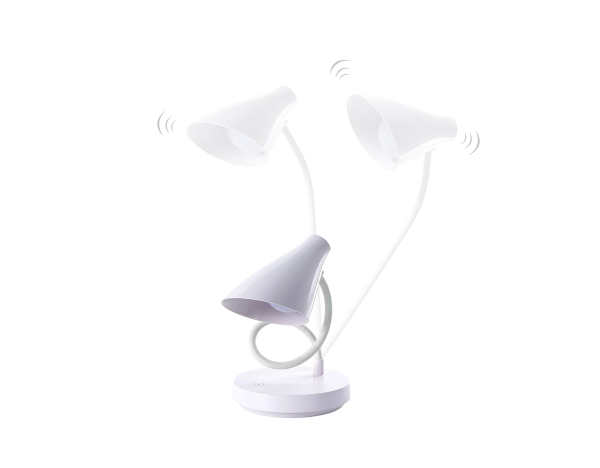 Luminária articulável em led recarregável e funcionamento touch, material plástico. Contém três estágios de iluminação com regulagem de intensidade touch: luz fria (branca), luz quente (amarela) e luz mista (branca e amarela). Base com botão para ligar e desligar. Acompanha uma bateria de lítio e cabo USB para carregamento.Aberto 40 cm