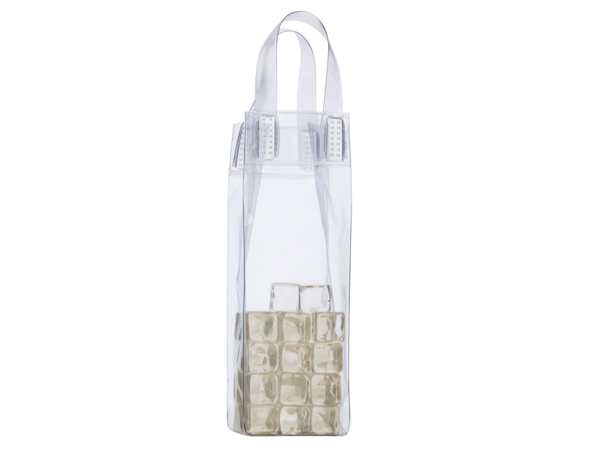 Sacola plástica para gelo com alça. Icebag serve para transportar garrafas exemplo: vinho, champagne, vodka... Basta colocar gelo e transportar seu cooler prático. OBS.: Para prolongar a vida útil do material pvc, atente-se as condições ideais de armazenamento: mantenha o material em local seco e arejado, livre da exposição ao sol e altas temperaturas. Após a utilização da icebag com gelo, certifique-se de secar completamente o material antes de guardá-lo, pois o armazenamento deste em estado úmido poderá comprometer a sua vida útil.