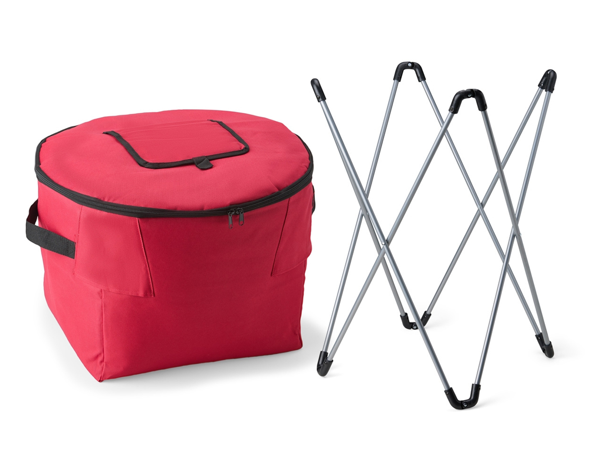 O cooler perfeito para eventos ao ar livre! Com uma impressionante capacidade de 62 litros, este cooler é produzido em poliéster com revestimento térmico em PEVA atóxico e soldado, garantindo que não haja vazamentos. Ideal para festas, ele cumpre perfeitamente o papel de manter as bebidas geladas, podendo até mesmo adicionar gelo em seu interior. Para preservar ainda mais a temperatura durante o uso, há uma pequena tampa de fácil acesso, evitando a necessidade de abrir o cooler completamente. Com um pedestal metálico de manuseio prático e sustentação firme, o cooler acompanha um estojo de poliéster para manter tudo organizado e pronto para o próximo evento.