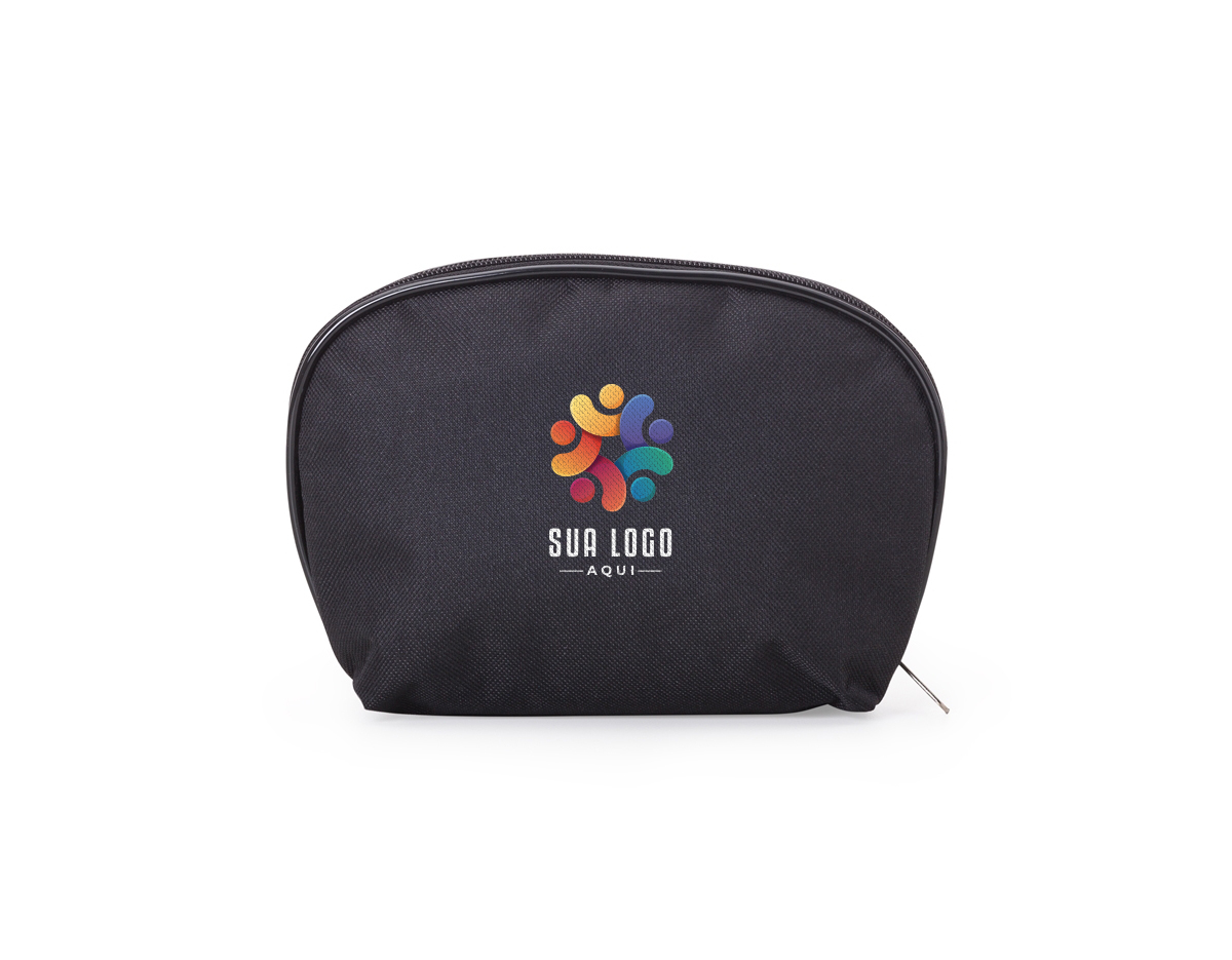 A nécessaire de nylon totalmente colorida apresenta zíper resistente e interior emborrachado, garantindo durabilidade e fácil limpeza. Ideal para organizar cosméticos e acessórios pessoais, oferece praticidade e estilo em qualquer viagem ou rotina diária.