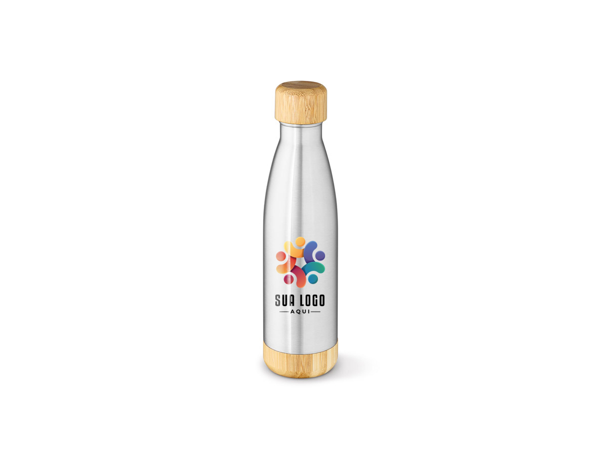 Garrafa em aço inox (90% reciclado) de parede dupla térmica, isolada a vácuo. Com tampa e base em bambu. Capacidade até 550 mL. Fornecido em caixa presente kraft. Certificação EU Food Grade. A cor e o resultado da impressão nos materiais naturais pode variar entre produtos. ø71 x 272 mm
