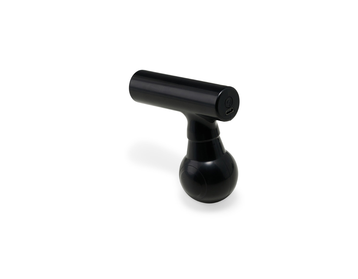 Toda hora, é hora de massagem! O nosso Massageador portátil, feito de plástico, pode ajudar a aliviar costas rígidas, músculos tensos, pescoço, e aquela dor persistente que nunca vai embora. Suas 4 velocidades são acionadas por um único botão (ligar/desligar). Ao acelerar a recuperação do corpo, torna-se um aliado importante para a saúde. Recarregável via USB. Acompanha cabo tipo-C.