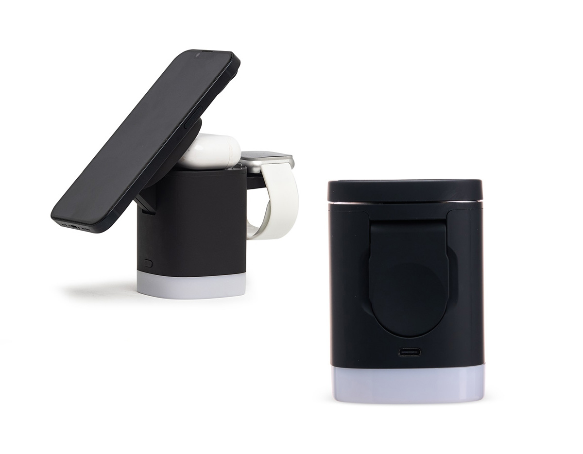 A base de carregamento 3 em 1 é uma solução prática e eficiente para carregar celular, fones e relógio simultaneamente, desde que os dispositivos possuam tecnologia QI. Com indução, ela oferece praticidade e organização. O LED RGB da base apresenta dois modos de iluminação: luz branca e uma alternância entre vermelho, verde e azul. A base não armazena energia e precisa estar conectada ao cabo tipo-C incluso para funcionar corretamente. Ideal para quem busca praticidade no dia a dia.