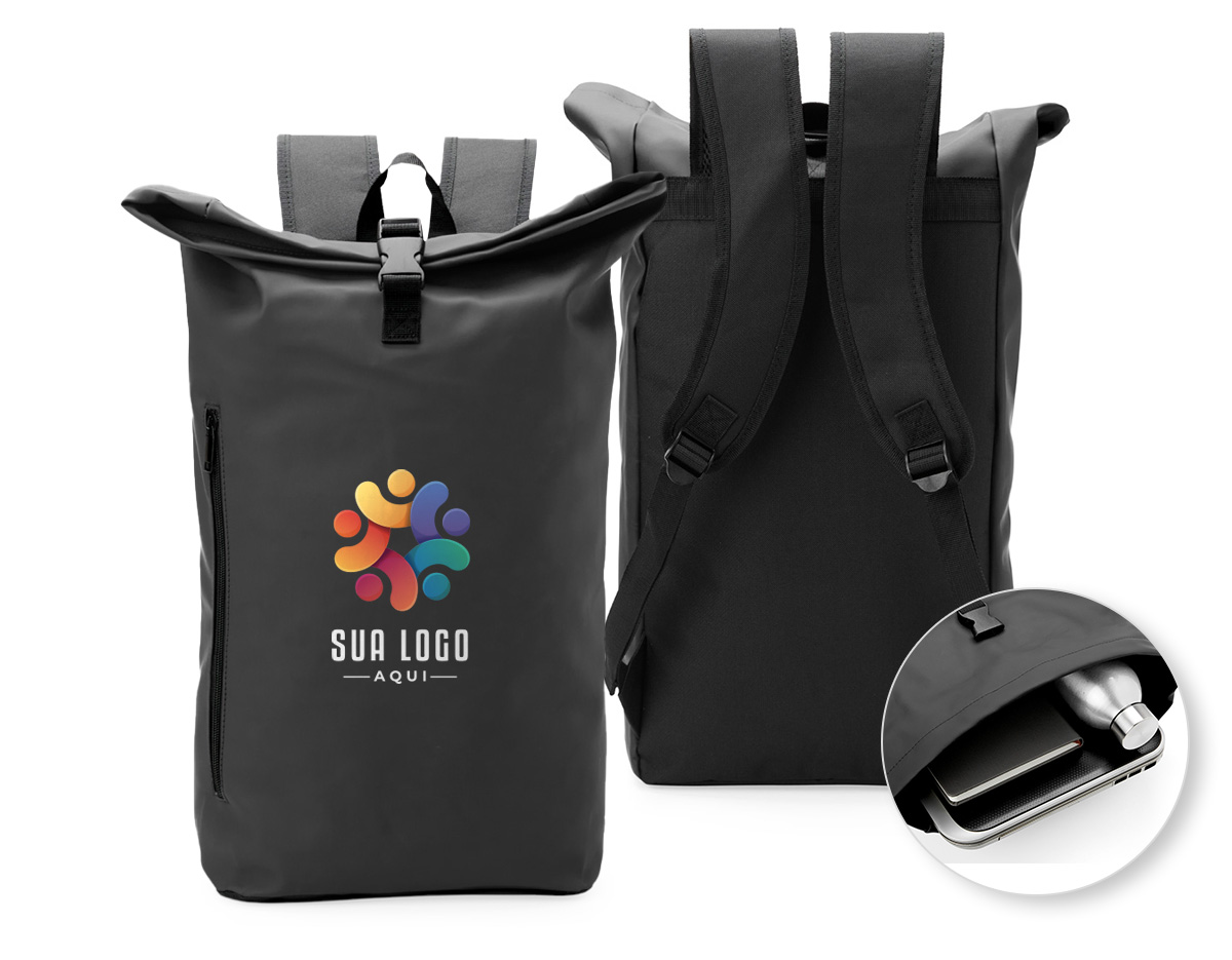 A Mochila de Couro Sintético 26L é a opção perfeita para quem busca uma solução versátil para o dia a dia. Com um design moderno e descontraído, inspirado no formato de saco, ela se adapta facilmente a diversas ocasiões, como viagens, passeios, estudos ou trabalho. Feita em couro sintético resistente à água, proporciona proteção para os itens, mesmo em dias chuvosos. A mochila possui dois compartimentos funcionais: um bolso frontal com zíper para acesso rápido e prático aos itens essenciais, e um compartimento principal espaçoso com fechamento por fivela, garantindo segurança. Seu design flexível a torna uma excelente escolha para quem busca uma mochila para atender diversas necessidades.
