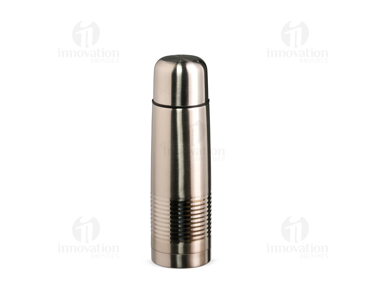 Garrafa térmica em inox com parede dupla, capacidade de 500ml. Mantém líquidos quentes ou frios por mais tempo, ideal para uso diário, viagens ou atividades ao ar livre. Design moderno, resistente e livre de BPA. Tampa com vedação eficiente para evitar vazamentos.