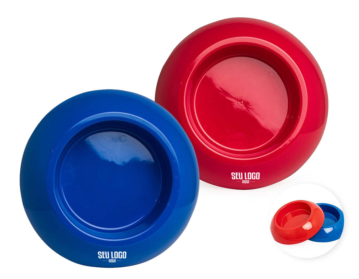 Tigela pet feita de fibra de arroz e polipropileno, disponível em duas cores. Seu formato circular oferece maior estabilidade durante as refeições, proporcionando mais conforto e praticidade na alimentação diária dos pets.