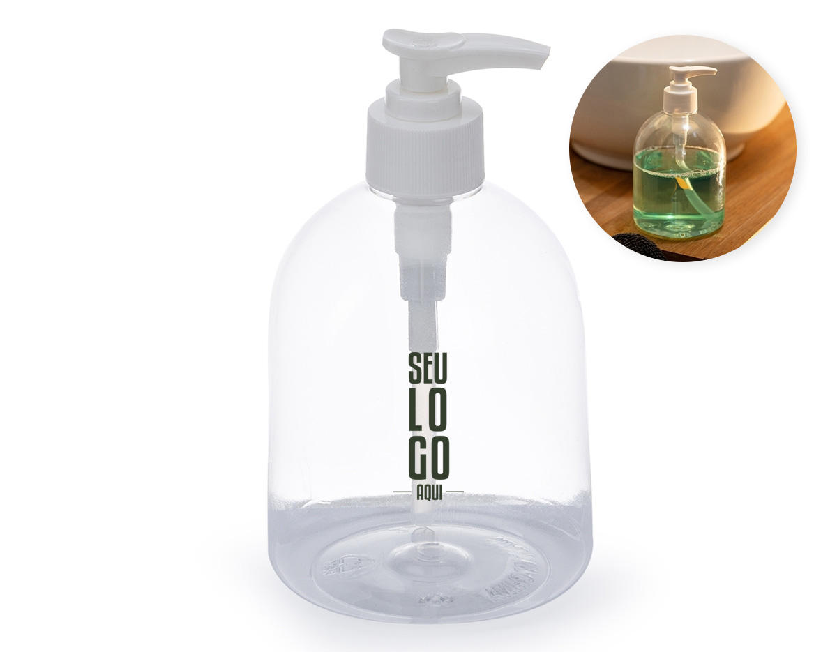 Frasco 500ml produzido em plástico, tampa rosqueável com válvula pump e trava de segurança, basta pressionar e girar a parte superior para travar o produto.